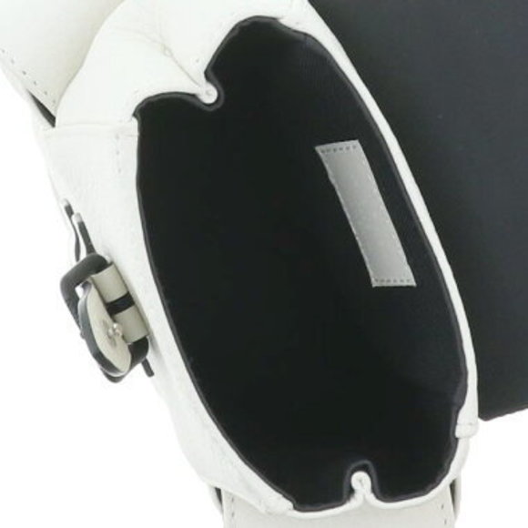 Louis Vuitton Christopher Shoulder Bag - Picture 6 of 6